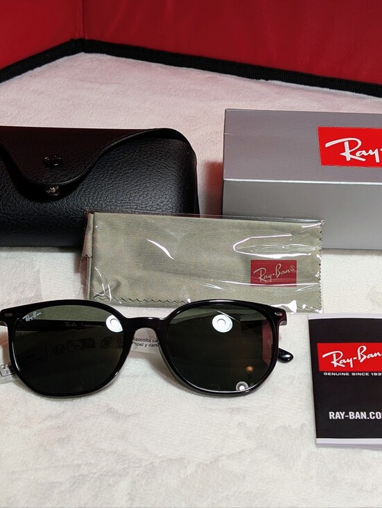 Ray-Ban Other - Ray Ban Unisex Elliot Sunglasses Frame: Shiny Black & Lens: Green ORB2197F ~ NIB